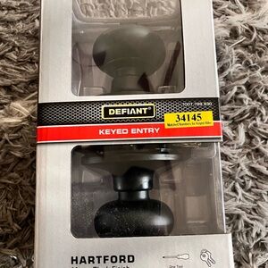 Defiant Black Keyed Entry Door Knob